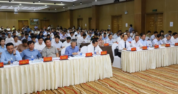 Hình ảnh cho bài viết Tập huấn công tác thông tin đối ngoại và nhân quyền  năm 2024 cho đại biểu các tỉnh, thành phố khu vực Bắc Trung Bộ và duyên hải Trung Bộ